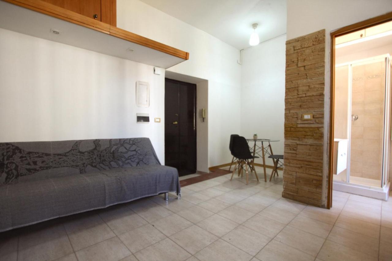 San Giovanni Holiday House Appartement Rome Buitenkant foto