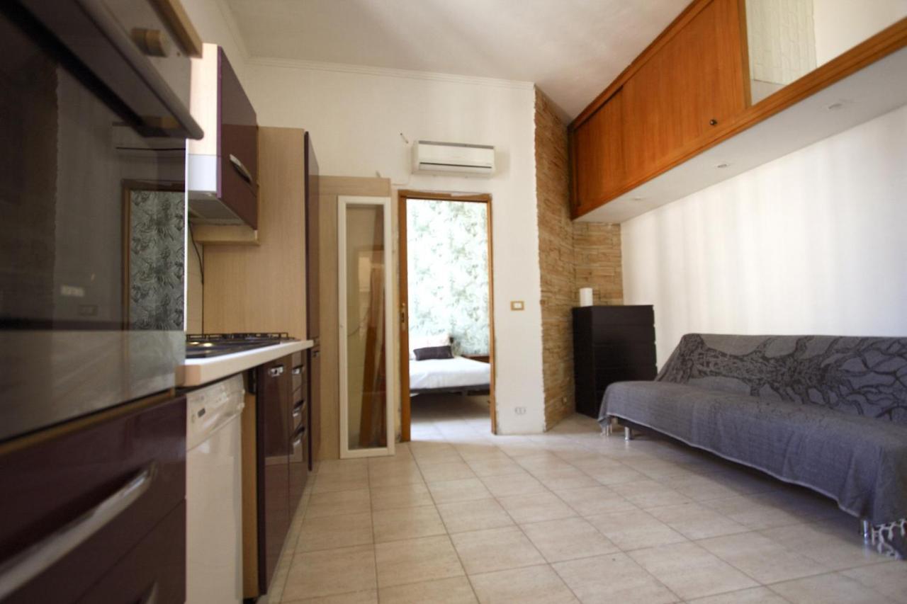 San Giovanni Holiday House Appartement Rome Buitenkant foto